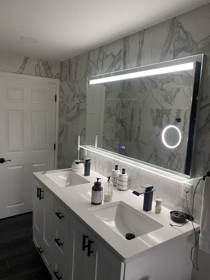 Bathroom vanity