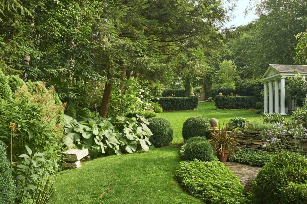 Beautiful green lawn installation